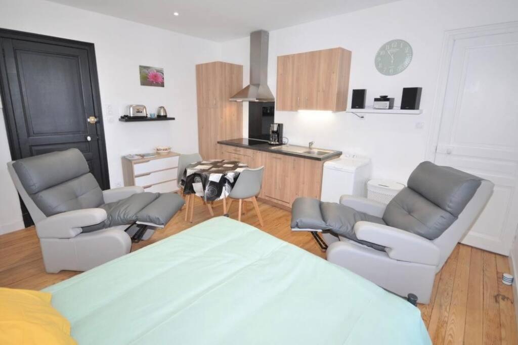 Studio Meuble 3 Etoile 236 Vittel Eksteriør bilde