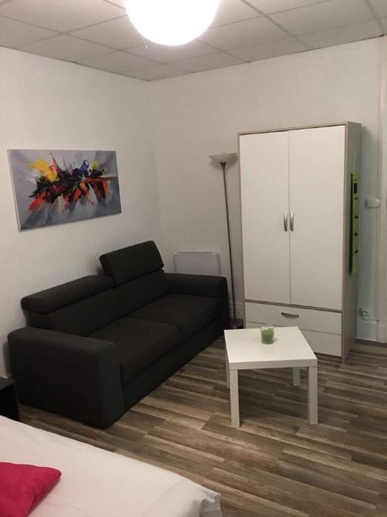 Studio Meuble 3 Etoile 236 Vittel Eksteriør bilde